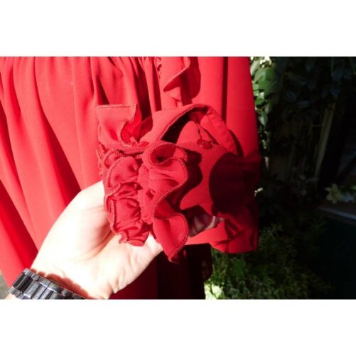 https://www.lorcastyle.it/abbigliamento/camicie/camicia-rossa-romantica-ruches/