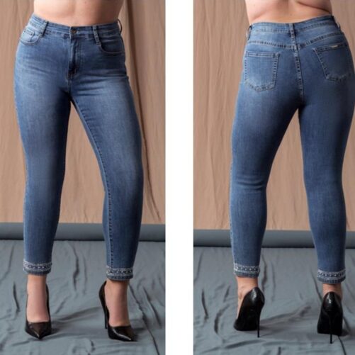 Slim jeans elasticizzato con applicazioni taglie comode
