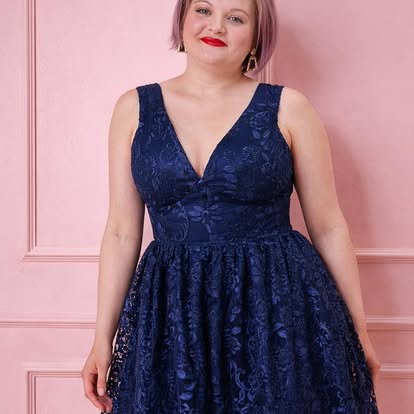 Abito Mini Skater con Schiena in Pizzo tg s