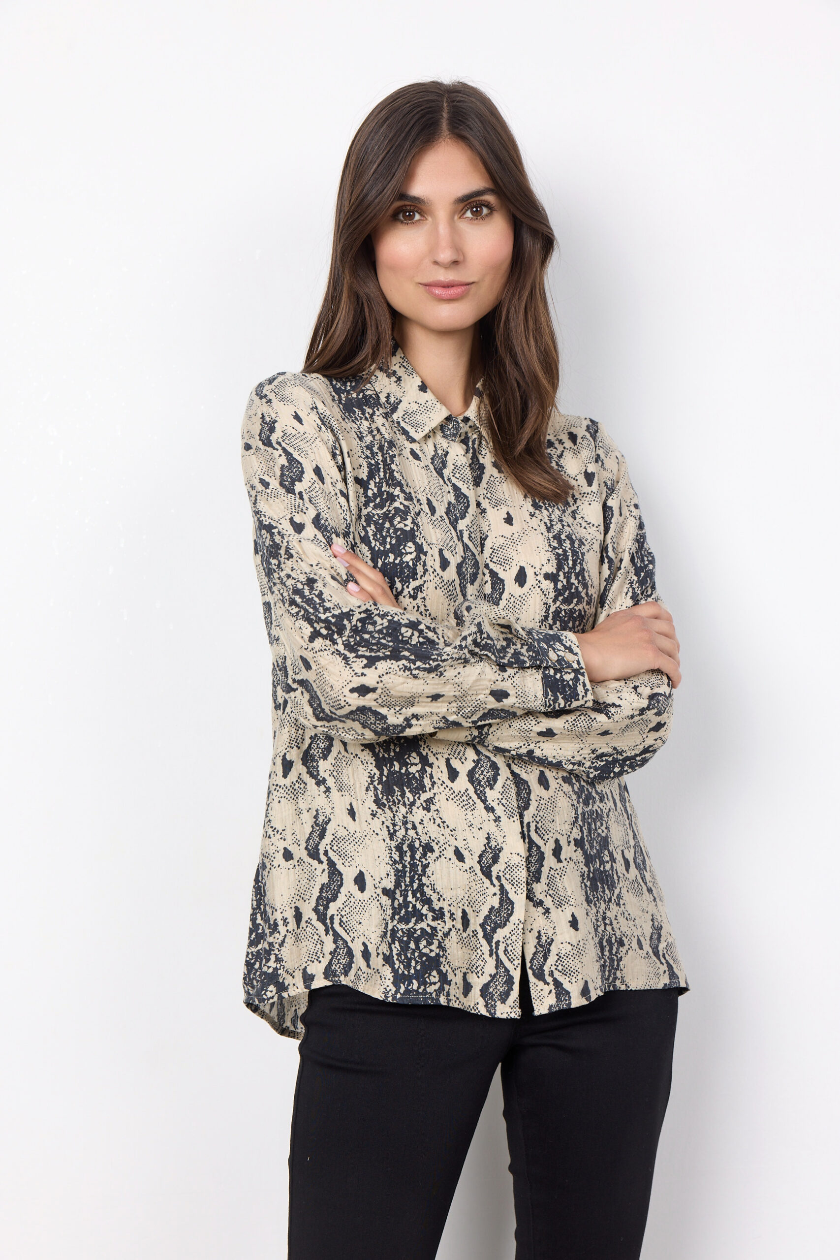 Camicia Classica SC-Aida 2 in LENZING™ ECOVERO™ e Lyocell - Eleganza Sostenibile con Stampa Animalier