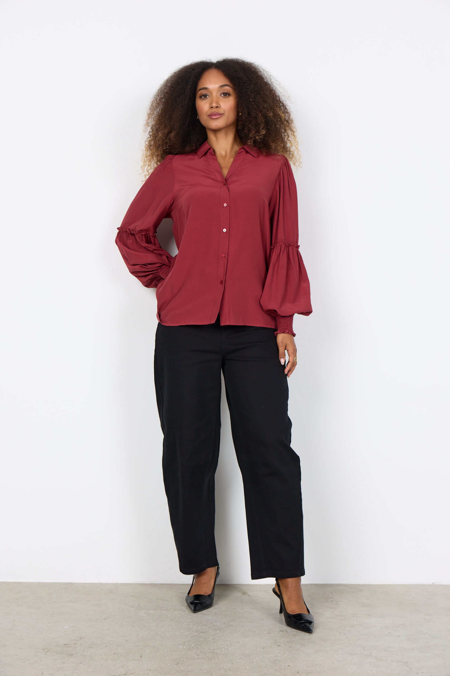 Camicia Donna SC-BARBEL 2 Elegante – Camicia con Dettagli Arricciati in Viscosa Soya Concept - immagine 6