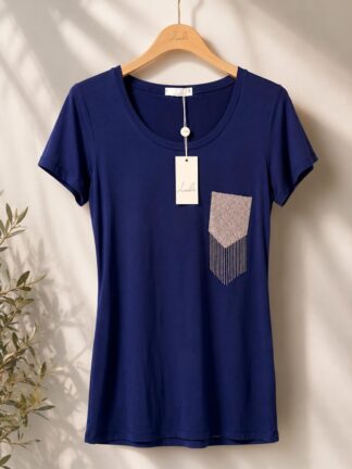 T-shirt blu Lizalù con taschino strass