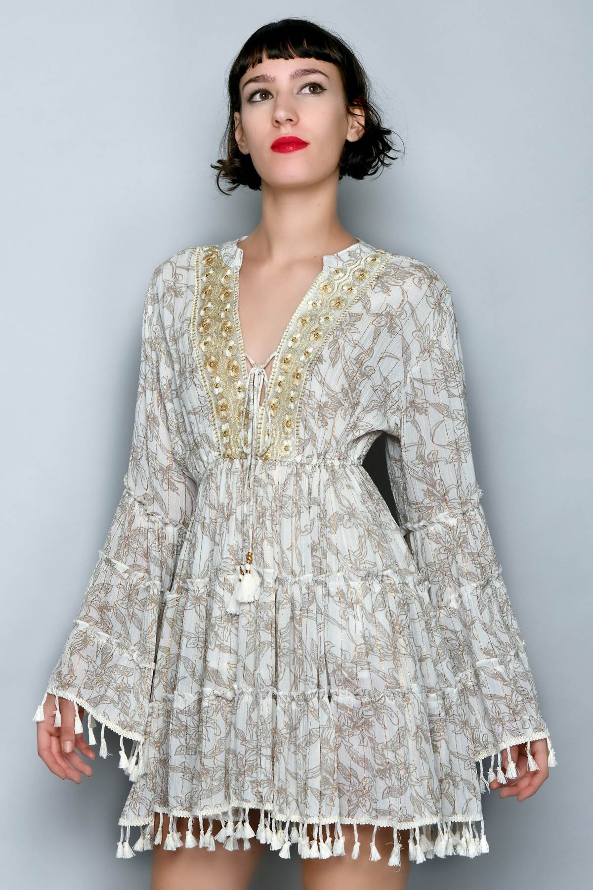 Abito HHG AF-23066 beige indossato