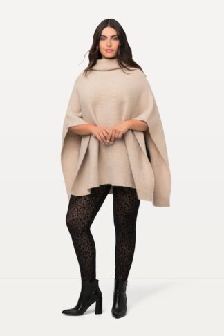 leggings di calza con fantasia leopardata fantasia leopardata, indossato da modella